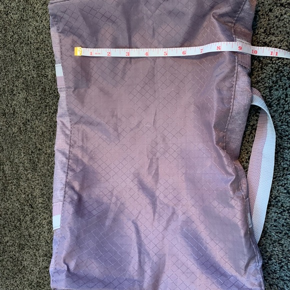 Thirty-One mini duffle light purple with owl design “whooo cares” - Picture 3 of 5